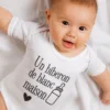 Body bébé Biberon de blanc maison avec le texte Un biberon de blanc maison