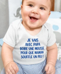 Body bébé Sortie bière avec papa avec le slogan humoristique imprimé