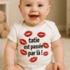 Body bébé Tatie est passée avec le slogan tatie est passée par là !