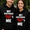 Pull humoristique Couple amoureux loves me, idée cadeau drôle pour amoureux
