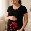 T-shirt de grossesse Cœurs avec motif tendre pour future maman