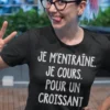T-shirt humoristique Je cours pour un croissant avec slogan sportif et gourmand