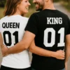T-shirt humoristique King queen duo avec inscription QUEEN KING 01 01