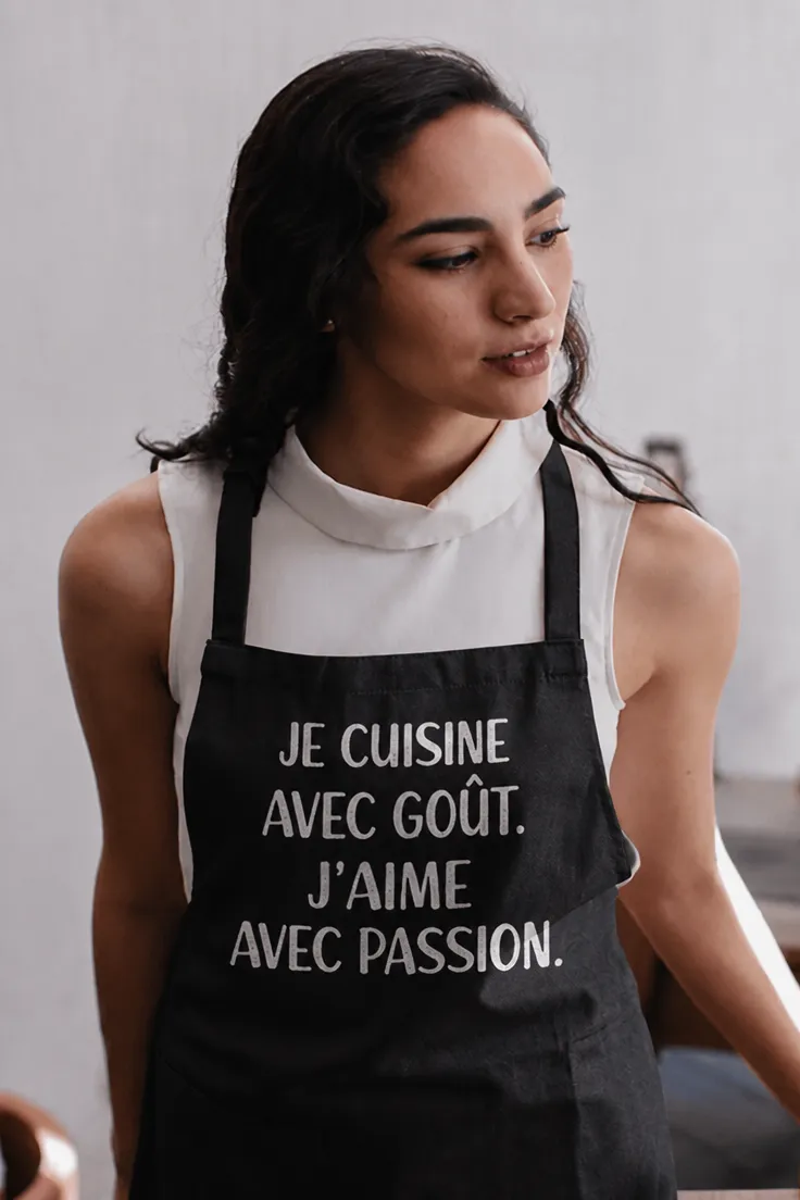 Tablier humoristique Cuisine et passion avec slogan de cuisine amusant
